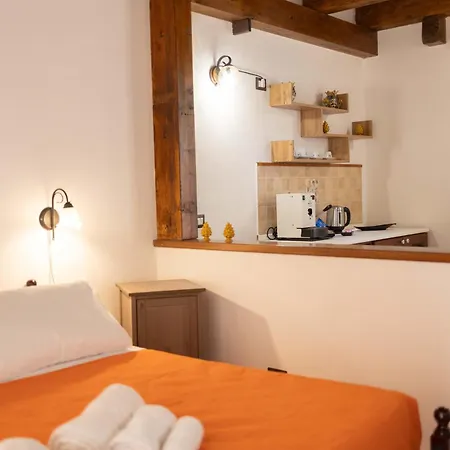 Pensión Dali Rocca 4*